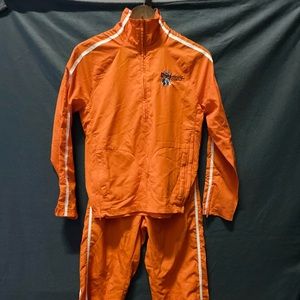 Hooters suit 2pc xxs orange